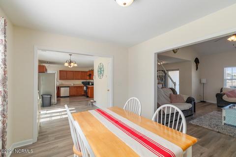 103 Spain Dr, Hubert, NC 28539 photo 11