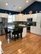 122 Oak Cir, Hampstead, NC 28443 photo 5