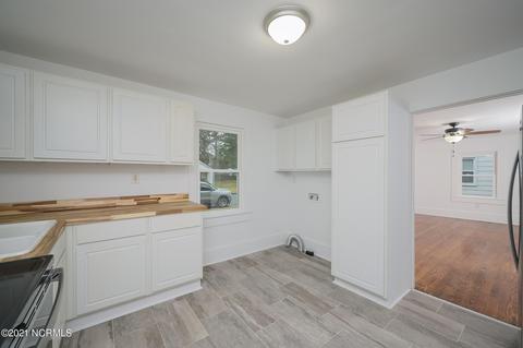 326 E 14th St, Washington, NC 27889 photo 12