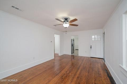 326 E 14th St, Washington, NC 27889 photo 7
