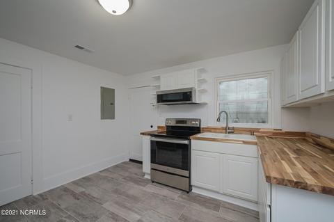 326 E 14th St, Washington, NC 27889 photo 10