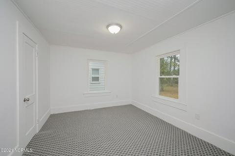 326 E 14th St, Washington, NC 27889 photo 18