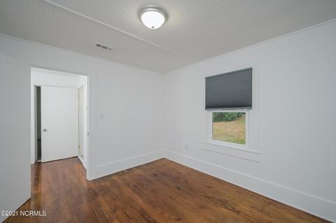 326 E 14th St, Washington, NC 27889 photo 16