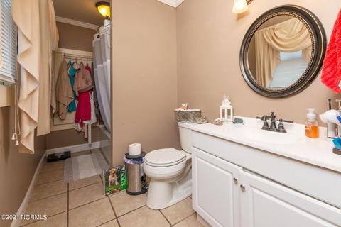 331 E Main St, Washington, NC 27889 photo 32