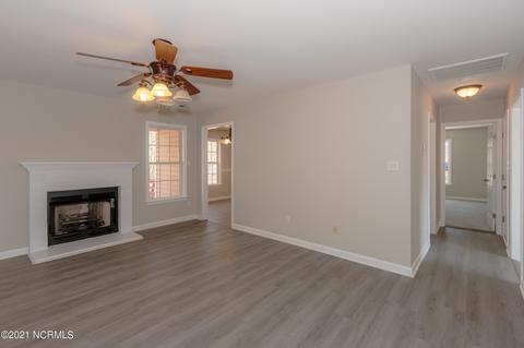 106 Fodder Dr, Hubert, NC 28539 photo 8