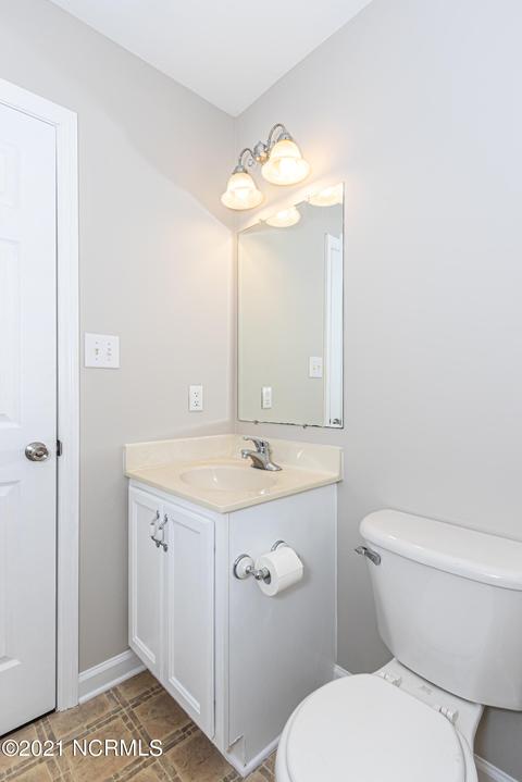 106 Fodder Dr, Hubert, NC 28539 photo 41