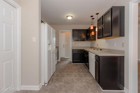 106 Fodder Dr, Hubert, NC 28539 photo 14