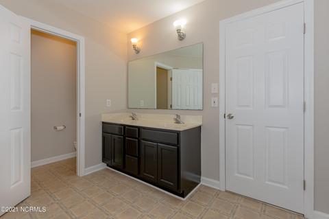 106 Fodder Dr, Hubert, NC 28539 photo 31
