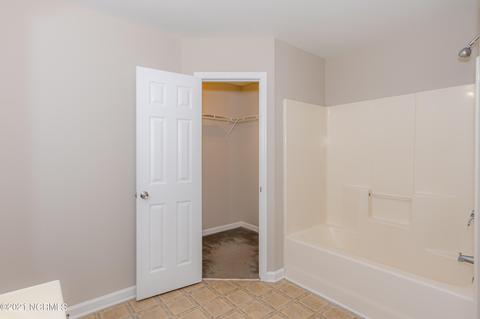 106 Fodder Dr, Hubert, NC 28539 photo 29