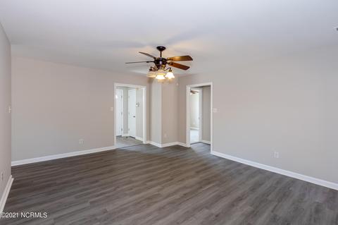 106 Fodder Dr, Hubert, NC 28539 photo 10
