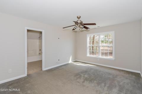 106 Fodder Dr, Hubert, NC 28539 photo 21