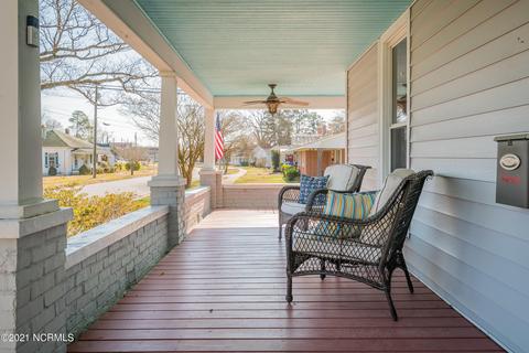 370 Second St, Ayden, NC 28513 photo 6
