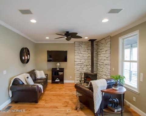 215 Estate Rd, Atkinson, NC 28421 photo 10