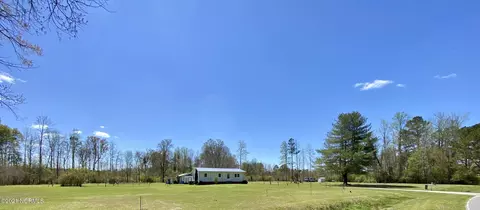 517 Dixon Rd, Chocowinity, NC 27817 photo 2