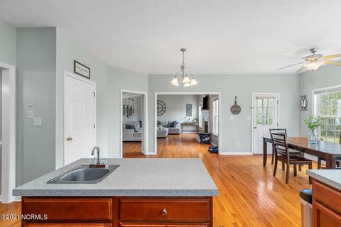 216 Middleridge Dr, Hubert, NC 28539 photo 14