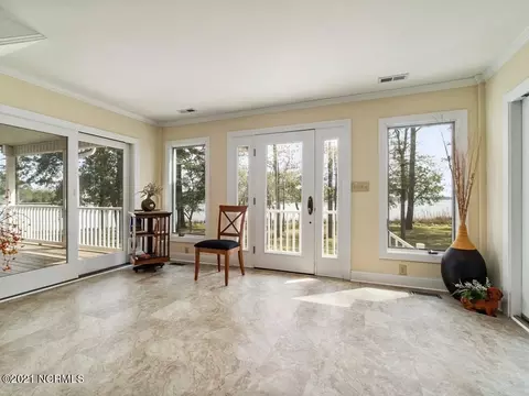 1314 Fork Point Rd, Oriental, NC 28571 photo 4