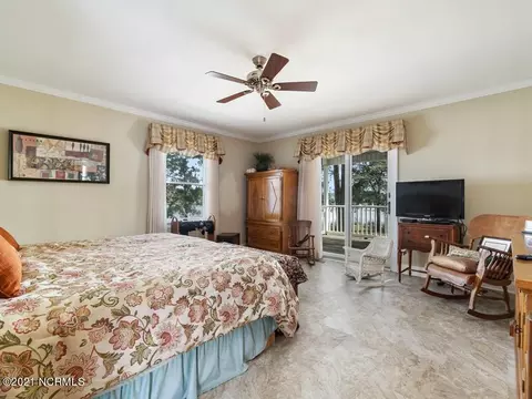 1314 Fork Point Rd, Oriental, NC 28571 photo 10
