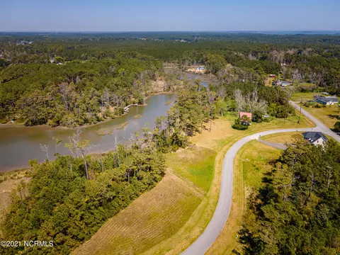 302 Quiet Cv, Gloucester, NC 28528 photo 19