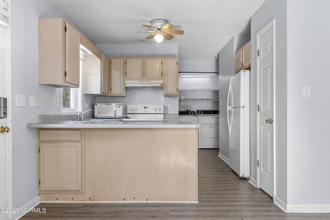 404 Ridge Rd, Emerald Isle, NC 28594 photo 9