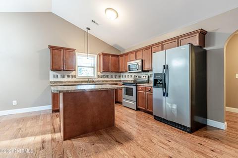 202 Demetrius Ct, Hubert, NC 28539 photo 10