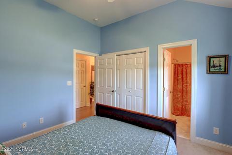 717 Castle Bay Dr, Hampstead, NC 28443 photo 17