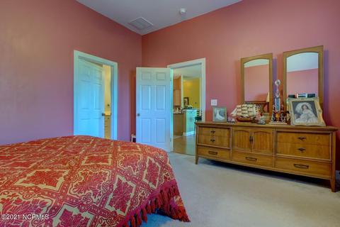 717 Castle Bay Dr, Hampstead, NC 28443 photo 20