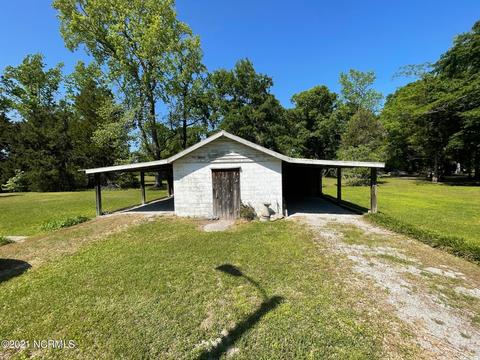 147 Factory Rd, Hampstead, NC 28443 photo 4