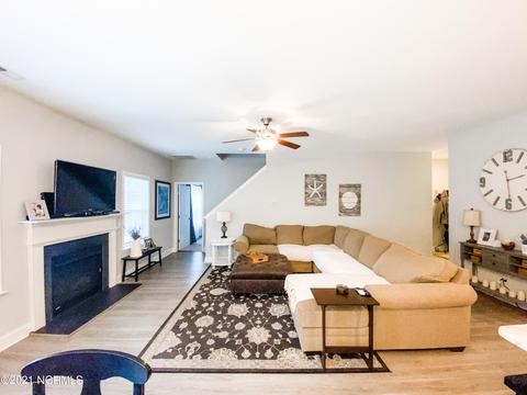 1504 Hansbrough Ct, Wilmington, NC 28411 photo 3