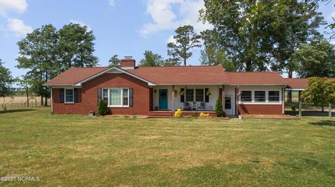 2906 Wyse Fork Rd, Dover, NC 28526 photo 1
