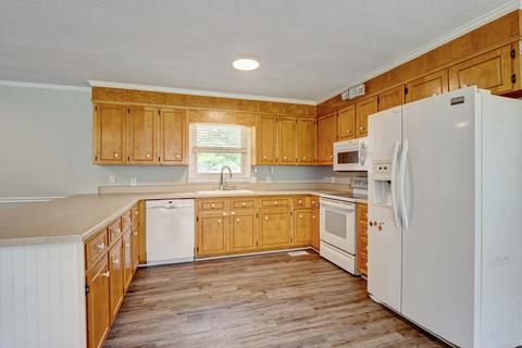 105 Pond View Ln, Hampstead, NC 28443 photo 9