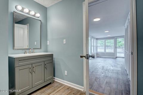 105 Pond View Ln, Hampstead, NC 28443 photo 21