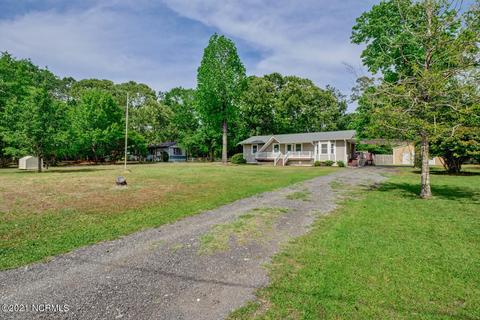 105 Pond View Ln, Hampstead, NC 28443 photo 2