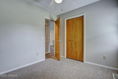 105 Pond View Ln, Hampstead, NC 28443 photo 15