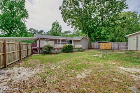 105 Pond View Ln, Hampstead, NC 28443 photo 32