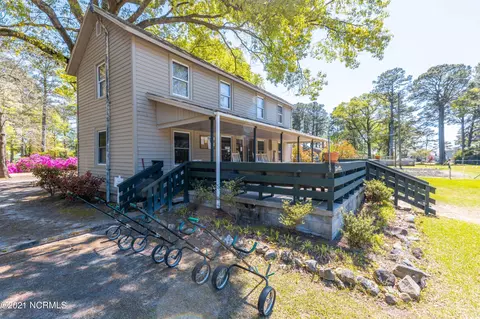 49 King Blount Dr, Bath, NC 27808 photo 2