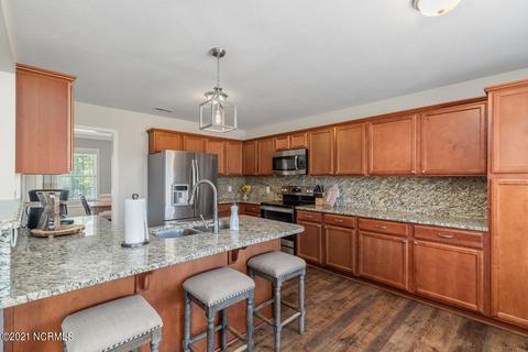 132 Hunt Dr, Hubert, NC 28539 photo 10