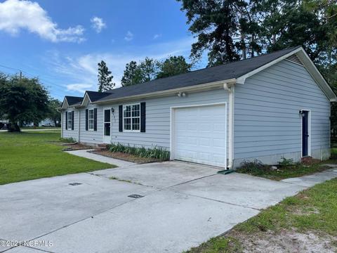 601 Calabash Dr, Hubert, NC 28539 photo 2