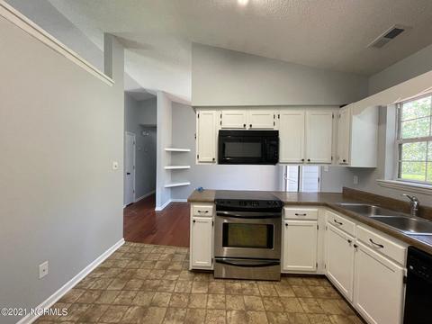 601 Calabash Dr, Hubert, NC 28539 photo 7