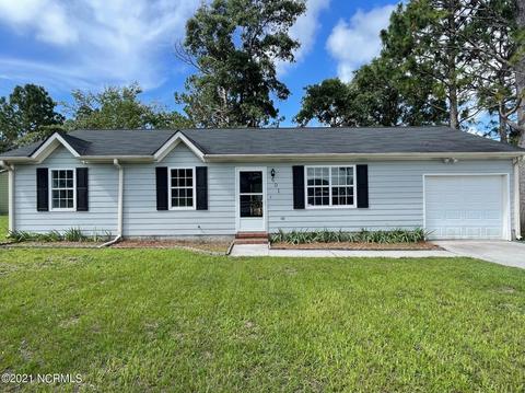601 Calabash Dr, Hubert, NC 28539 photo 1