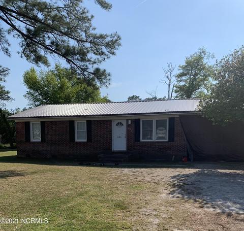 472 Sand Ridge Rd, Hubert, NC 28539 photo 1