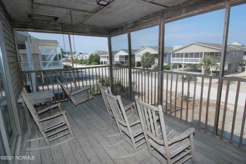 426 4th St, Sunset Beach, NC 28468 photo 17