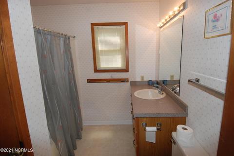 426 4th St, Sunset Beach, NC 28468 photo 14