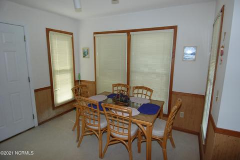 426 4th St, Sunset Beach, NC 28468 photo 6