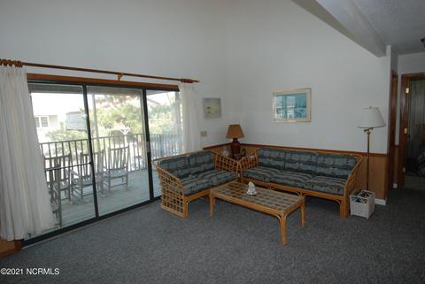 426 4th St, Sunset Beach, NC 28468 photo 3