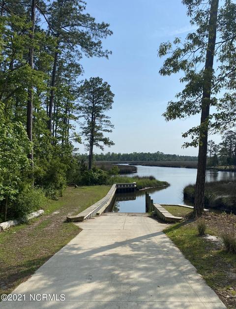 120 Lafitte Dr, Hubert, NC 28539 photo 8