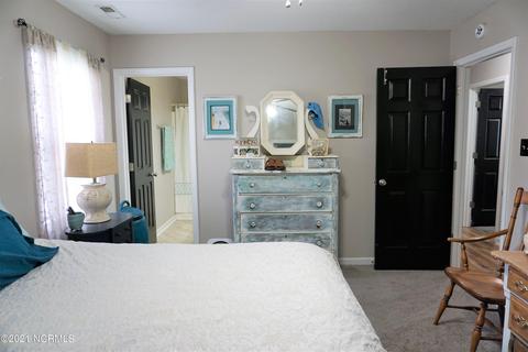 409 E Volant St, Hubert, NC 28539 photo 24