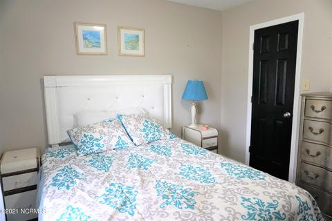 409 E Volant St, Hubert, NC 28539 photo 21