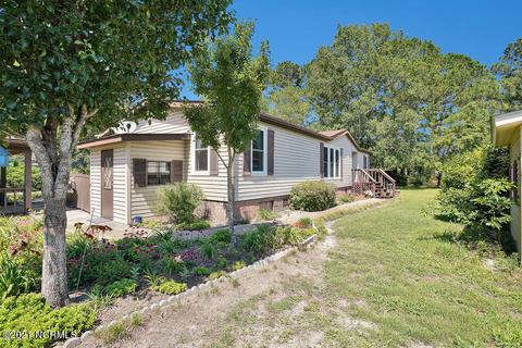 206 Spar Ct, Hampstead, NC 28443 photo 2
