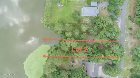 3533 Lakeshore Dr SW, Shallotte, NC 28470