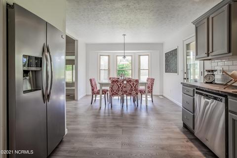 147 Turtle Shell Rd, Richlands, NC 28574 photo 7